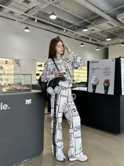 CHANEL 샤넬 투피스 5050721