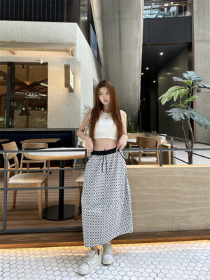 LOUIS VUITTON 루이비통 치마 5061114