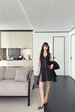 LOUIS VUITTON 루이비통 원피스 5060351