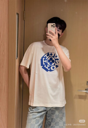 LOUIS VUITTON 루이비통 반팔T 5071928