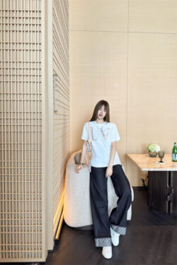 LOUIS VUITTON 루이비통 반팔T 5070193