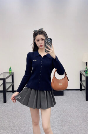 MIUMIU 미우미우 가디건 5071836