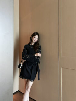 YVES SAINT LAURENT 입생로랑 긴팔T 5070207