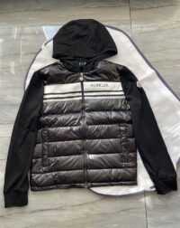 MONCLER 몽클레어 점퍼 509A3022