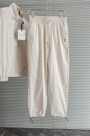 MONCLER 몽클레어 세트 51007023