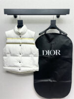 ChristianDior 크리스찬 디올 조끼 51027024