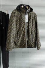 BERBERRY 버버리 쟈켓 51007003