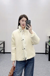 MONCLER 몽클레어 패딩 51126043