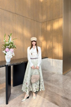 CHRISTIAN DIOR 크리스찬 디올 치마 51117068