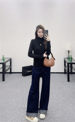 LOUIS VUITTON 루이비통 긴팔T 251114097