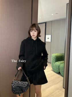 CHRISTIAN DIOR 크리스찬 디올 니트 51212068