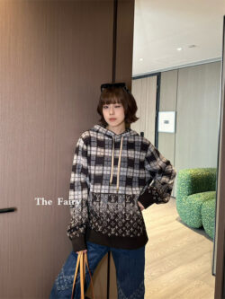 LOUIS VUITTON 루이비통 후드티 51212070