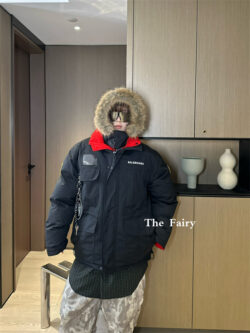 BALENCIAGA 발렌시아가 패딩 51212074