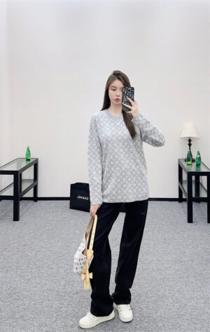 LOUIS VUITTON 루이비통 니트 251215097