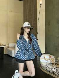 LOUIS VUITTON 루이비통 자캣 60109031