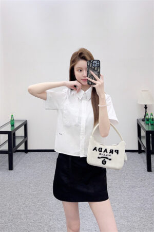 PRADA 프라다 반팔셔츠 60119077