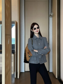 LORO PIANA 로로 피아나 자캣 60123097