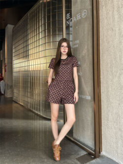 LOUIS VUITTON 루이비통 투피스 60318066