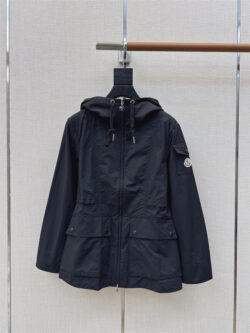 MONCLER 몽클레어 자캣 60320077