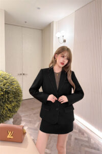 LOUIS VUITTON 루이비통 자캣 60318089