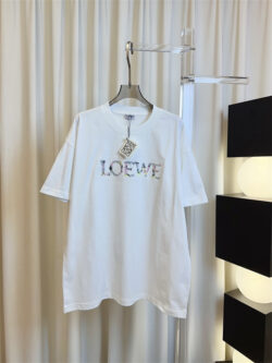 LOEWE 로에베 반팔T 60424062