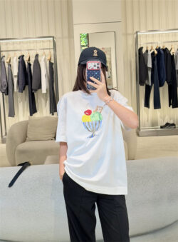 FENDI 펜디 반팔T 60417069