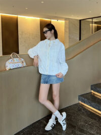 LOUIS VUITTON 루이비통 자캣 60522065