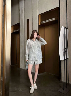 CHRISTIAN DIOR 크리스찬 디올 투피스 60515291