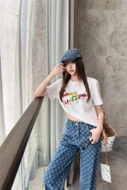 LOUIS VUITTON 루이비통 반팔T 60522072