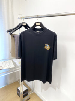CHRISTIAN DIOR 크리스찬 디올 반팔T 60525087