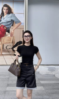 MIUMIU 미우미우 반바지 60629036