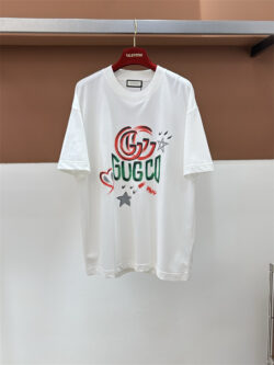 GUCCI 구찌 반팔T 60626094
