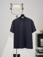 LOUIS VUITTON 루이비통 반팔T 60724063