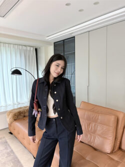 HERMES 에르메스 자캣 60812077