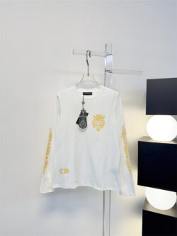 CHROME HEARTS 크롬하츠 긴팔T 60821085