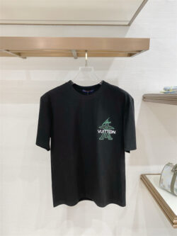 LOUIS VUITTON 루이비통 반팔T 60814091