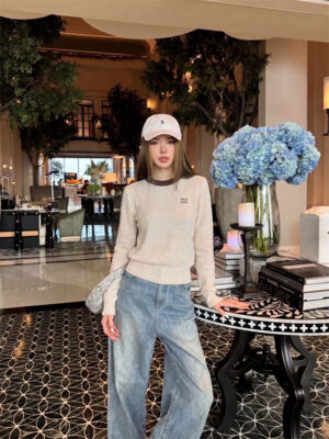MIUMIU 미우미우 니트 60928014