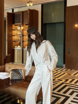 LOUIS VUITTON 루이비통 자캣 60914086