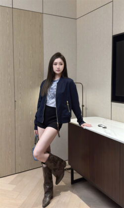 LOUIS VUITTON 루이비통 자캣 60916086