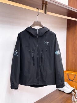 ARC'TERYX 아크테릭스 자캣 60904088