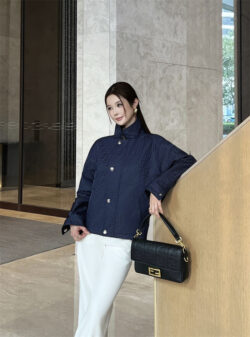 FENDI 펜디 자캣 61023074