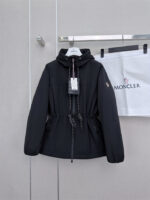 MONCLER 몽클레어 패딩 61028091