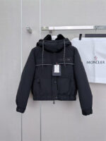 MONCLER 몽클레어 패딩 61028092
