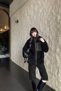 LOUIS VUITTON 루이비통 자캣 61023094