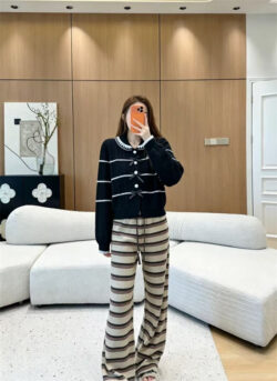 MIUMIU 미우미우 가디건 61009096