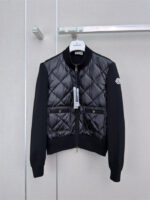 MONCLER 몽클레어 패딩 61028098